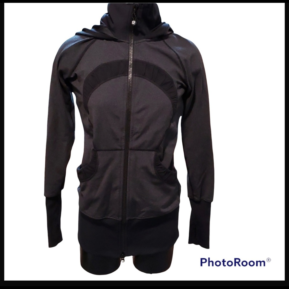 Lululemon Gather Together jacket - Black size 6